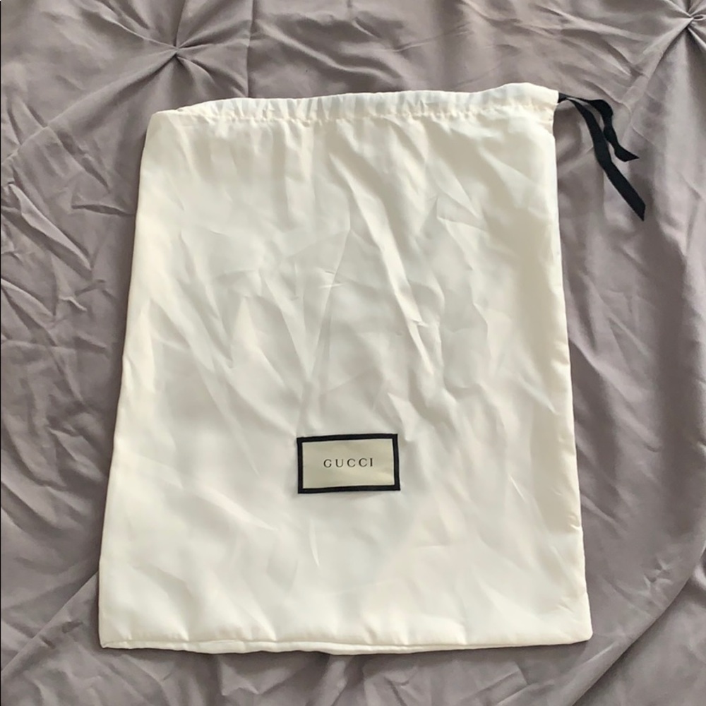 Gucci dust bag